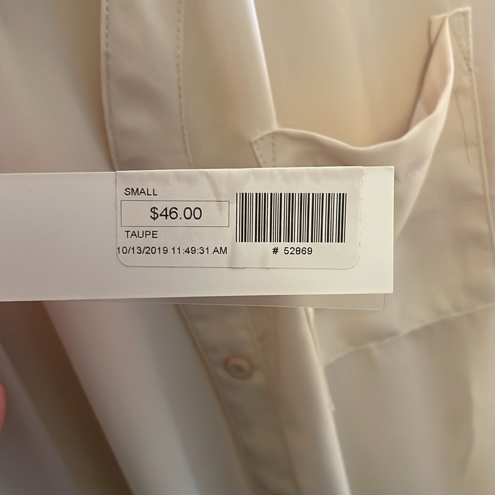 Button down blouse - Picture 3 of 3
